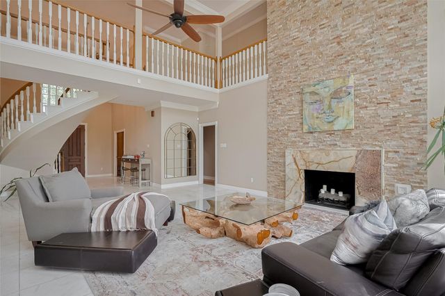 1123 Horseshoe Drive, Sugar Land, TX 77478