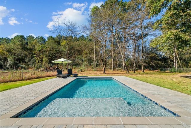 838 Wildwood Drive, Chatsworth, GA 30705