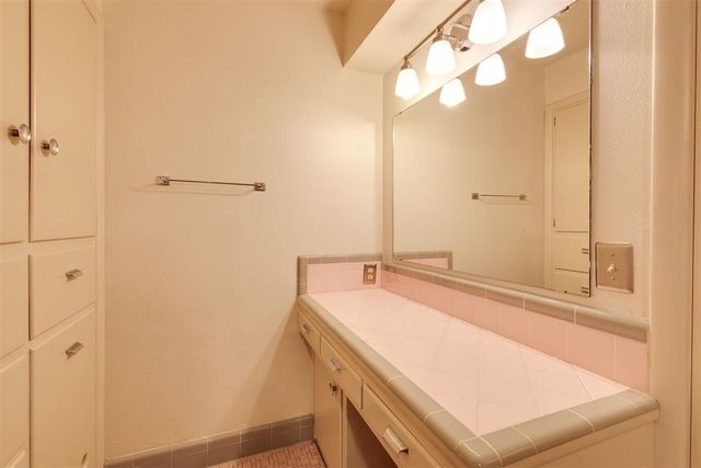 1101 Woodlawn Place, Oklahoma City, OK 73118