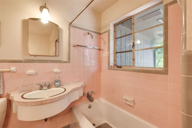 1101 Woodlawn Place, Oklahoma City, OK 73118