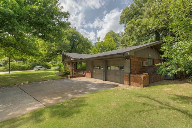 1101 Woodlawn Place, Oklahoma City, OK 73118