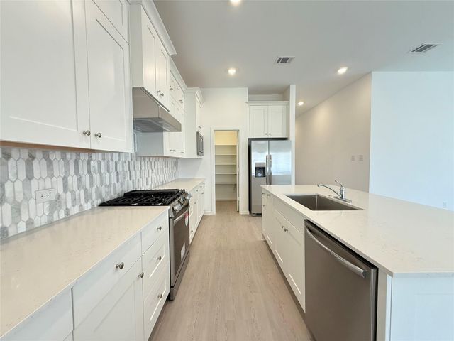 3052 Harrier Dr, Katy, TX 77493