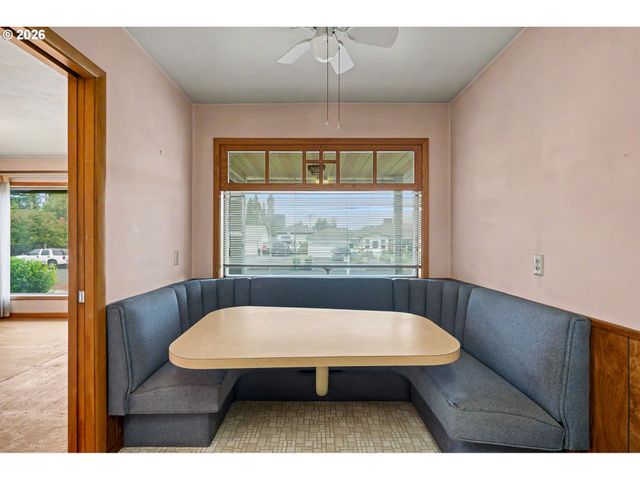 135 ST MARYS Ave, Mt Angel, OR 97362