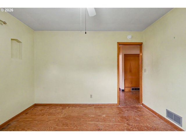 135 ST MARYS Ave, Mt Angel, OR 97362