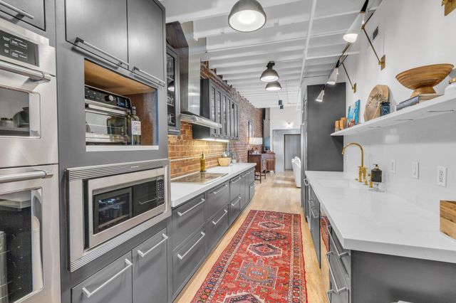 55 E Main Street #208, Chattanooga, TN 37408