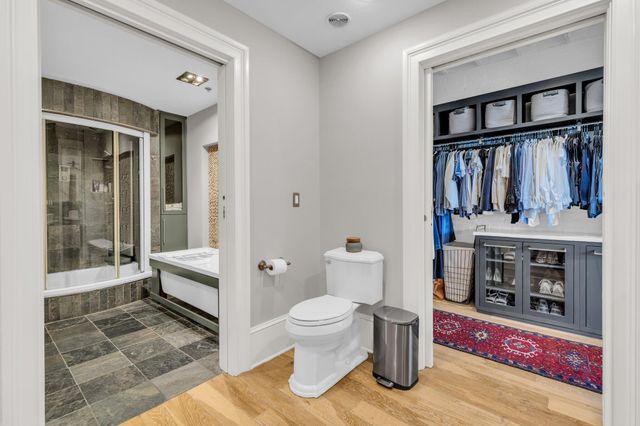 55 E Main Street #208, Chattanooga, TN 37408