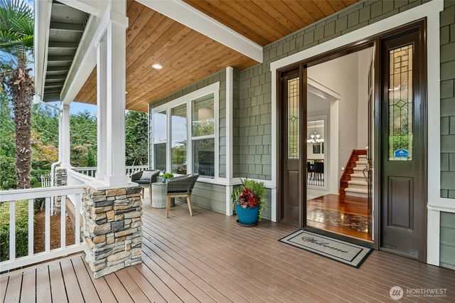 9106 NE 32nd Street, Yarrow Point, WA 98004