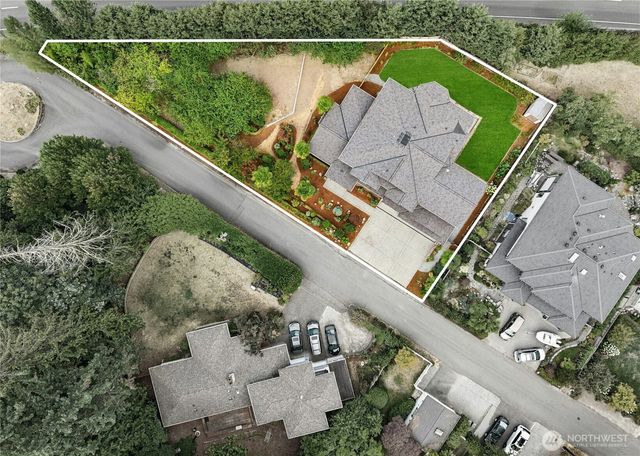 9106 NE 32nd Street, Yarrow Point, WA 98004