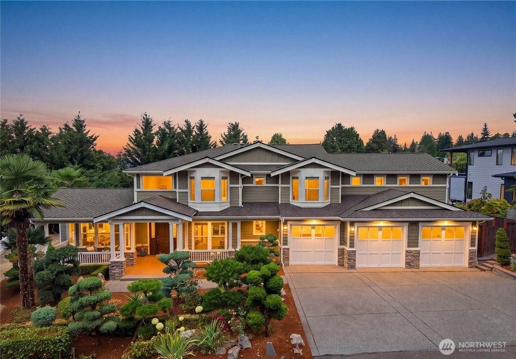 9106 NE 32nd Street, Yarrow Point, WA 98004