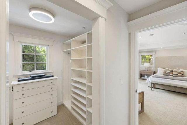 300 Uplands Drive, Hillsborough, CA 94010