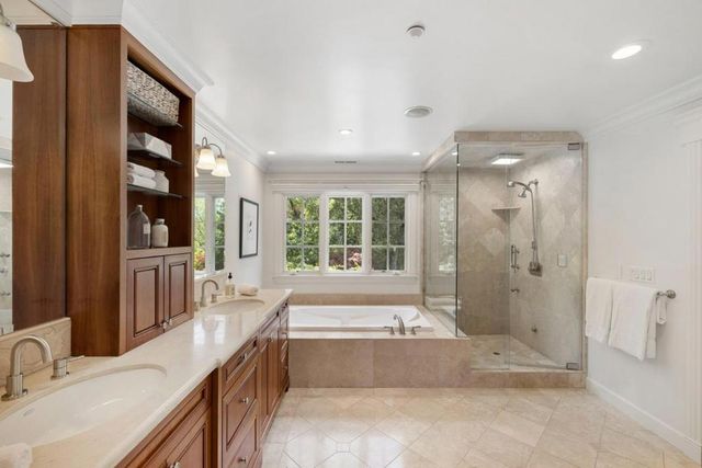 300 Uplands Drive, Hillsborough, CA 94010