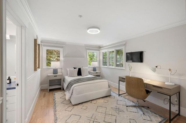 300 Uplands Drive, Hillsborough, CA 94010