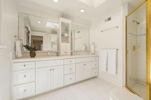 300 Uplands Drive, Hillsborough, CA 94010