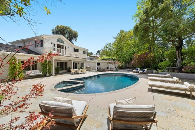 300 Uplands Drive, Hillsborough, CA 94010
