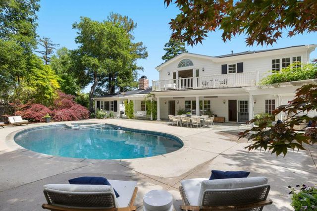 300 Uplands Drive, Hillsborough, CA 94010