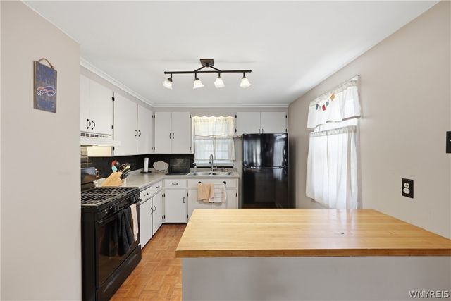 154 Saint Lawrence Avenue, Buffalo, NY 14216
