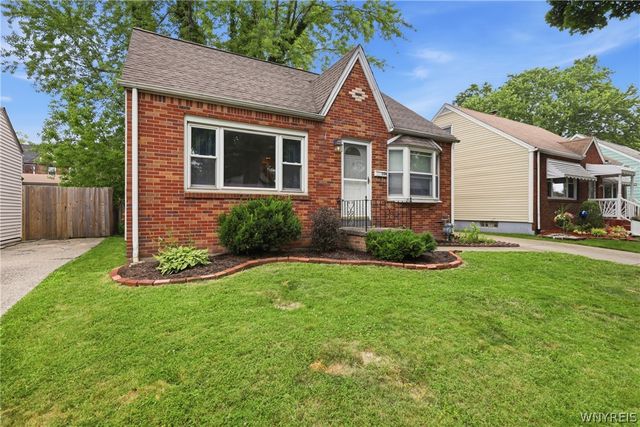 154 Saint Lawrence Avenue, Buffalo, NY 14216