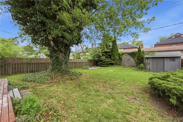 154 Saint Lawrence Avenue, Buffalo, NY 14216