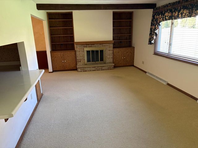 3022 Westwood DRIVE, Janesville, WI 53548