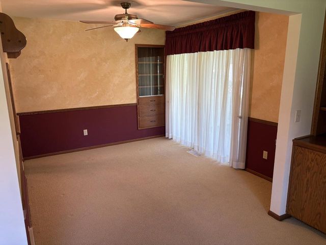 3022 Westwood DRIVE, Janesville, WI 53548