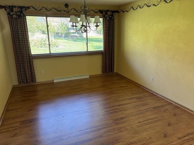 3022 Westwood DRIVE, Janesville, WI 53548