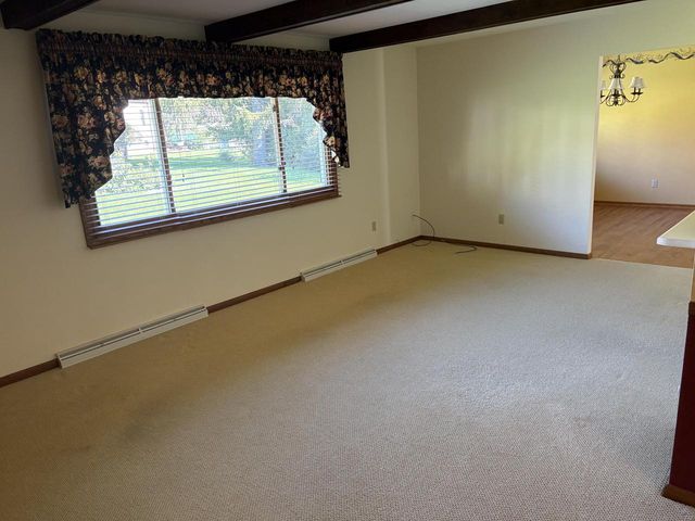 3022 Westwood DRIVE, Janesville, WI 53548