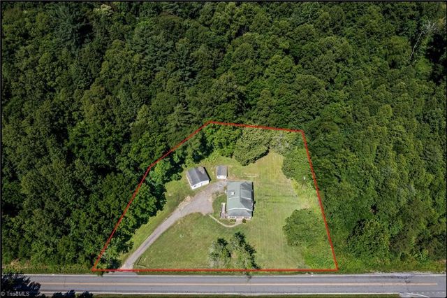 6689 Nc Highway 16, Millers Creek, NC 28651