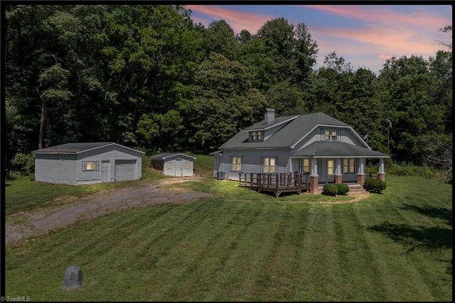 6689 Nc Highway 16, Millers Creek, NC 28651