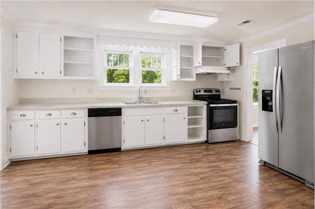 6689 Nc Highway 16, Millers Creek, NC 28651