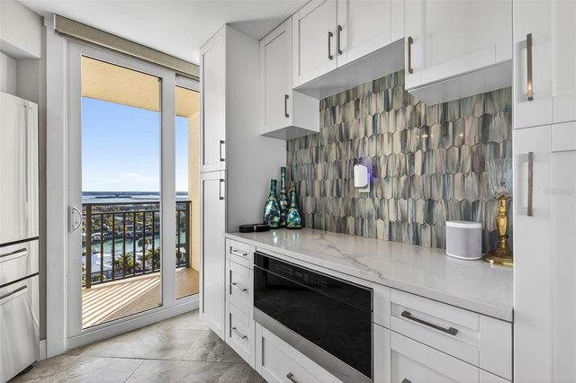 690 ISLAND WAY 1109, Clearwater Beach, FL 33767