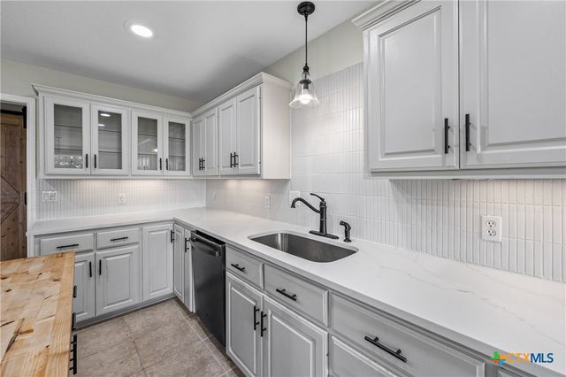 3000 W Amity Road, Salado, TX 76571