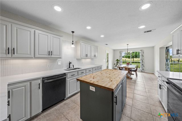 3000 W Amity Road, Salado, TX 76571