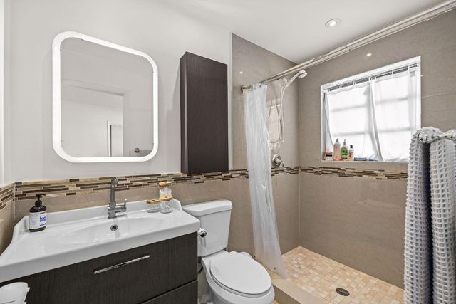 3411 N Park Road, Hollywood, FL 33021