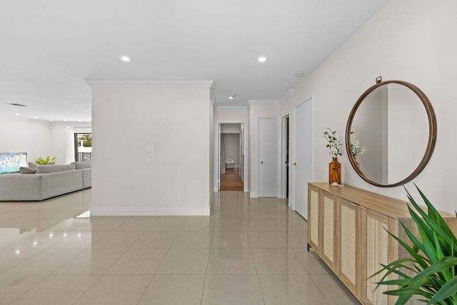 3411 N Park Road, Hollywood, FL 33021