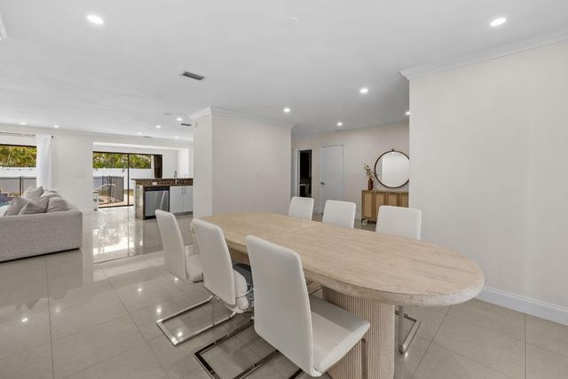 3411 N Park Road, Hollywood, FL 33021