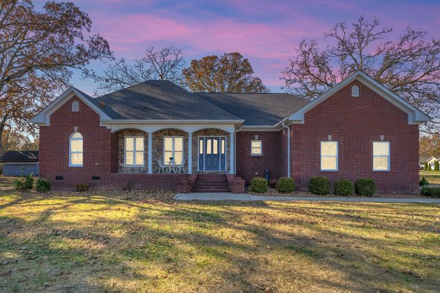 23 Regalwood Dr, Manchester, TN 37355