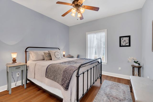 23 Regalwood Dr, Manchester, TN 37355