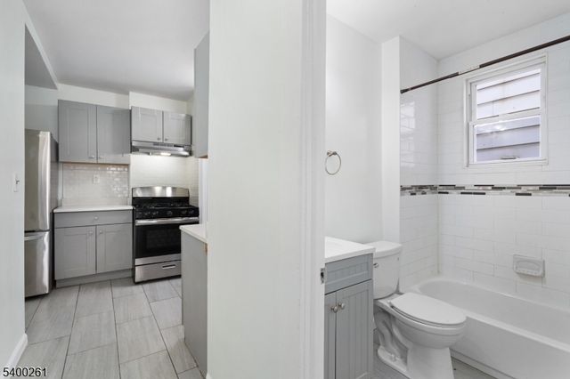 279 Belmont Ave, Belleville Twp., NJ 07109