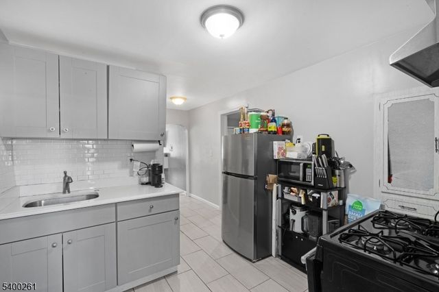 279 Belmont Ave, Belleville Twp., NJ 07109