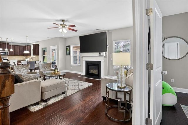 2614 Glenbrook NE Lane, Conyers, GA 30012