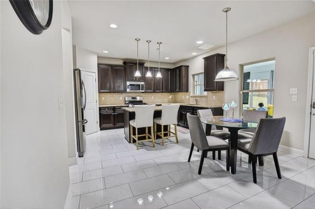 2614 Glenbrook NE Lane, Conyers, GA 30012