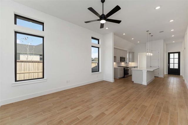 6511 Canary Knoll Court, Richmond, TX 77469