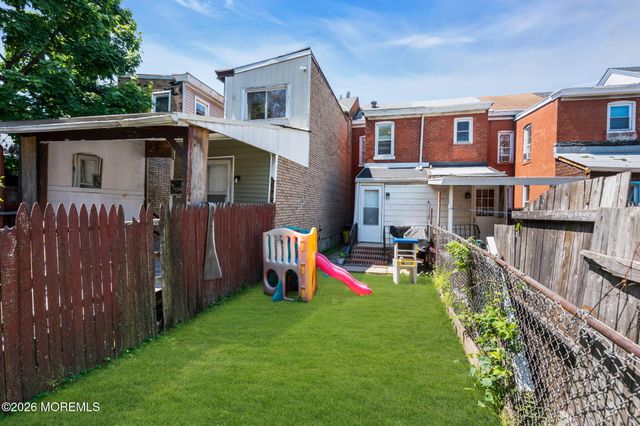 1208 Chestnut Avenue, Trenton, NJ 08611