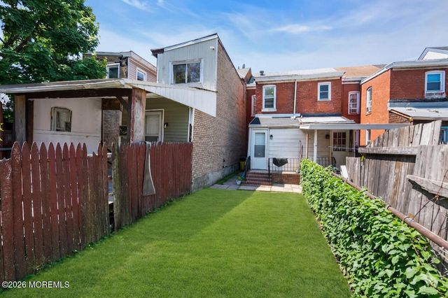 1208 Chestnut Avenue, Trenton, NJ 08611