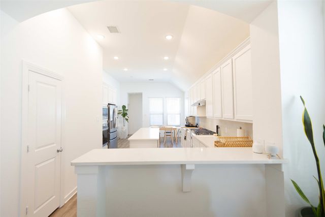 3918 Southbend Court, Denison, TX 75020