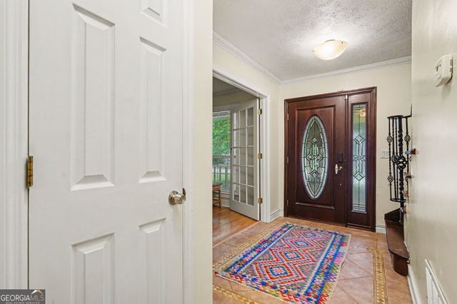 10035 Point View Drive, Jonesboro, GA 30238