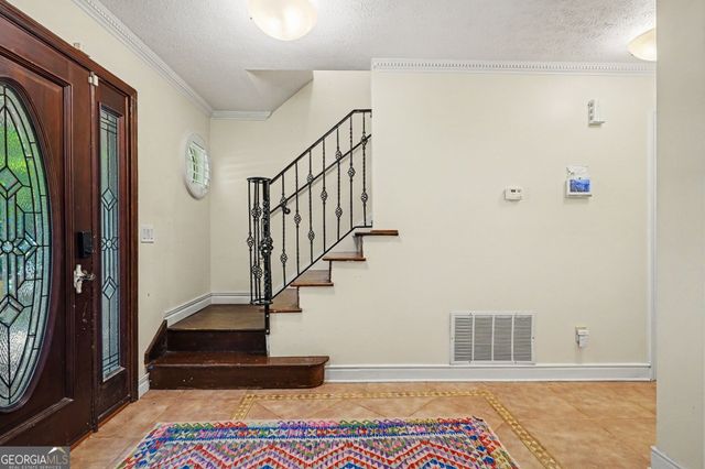 10035 Point View Drive, Jonesboro, GA 30238