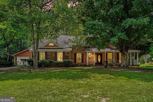 10035 Point View Drive, Jonesboro, GA 30238