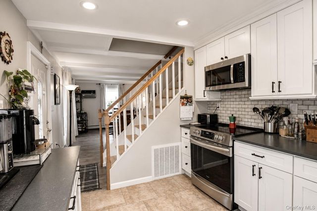 26 Sycamore Lane, Levittown, NY 11756