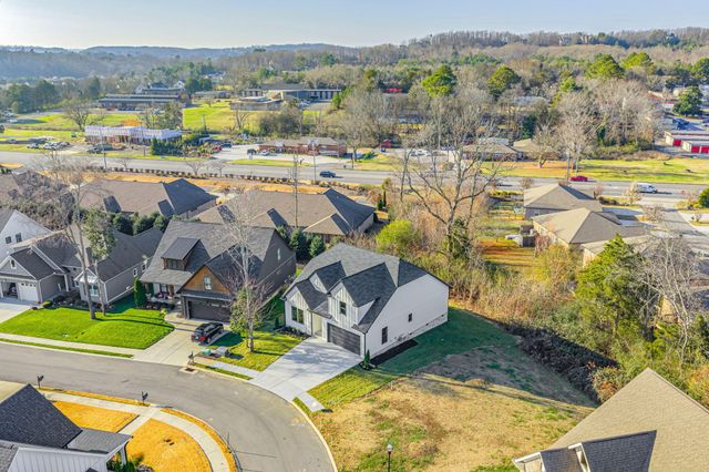 5034 Grove Park Court, Cleveland, TN 37312
